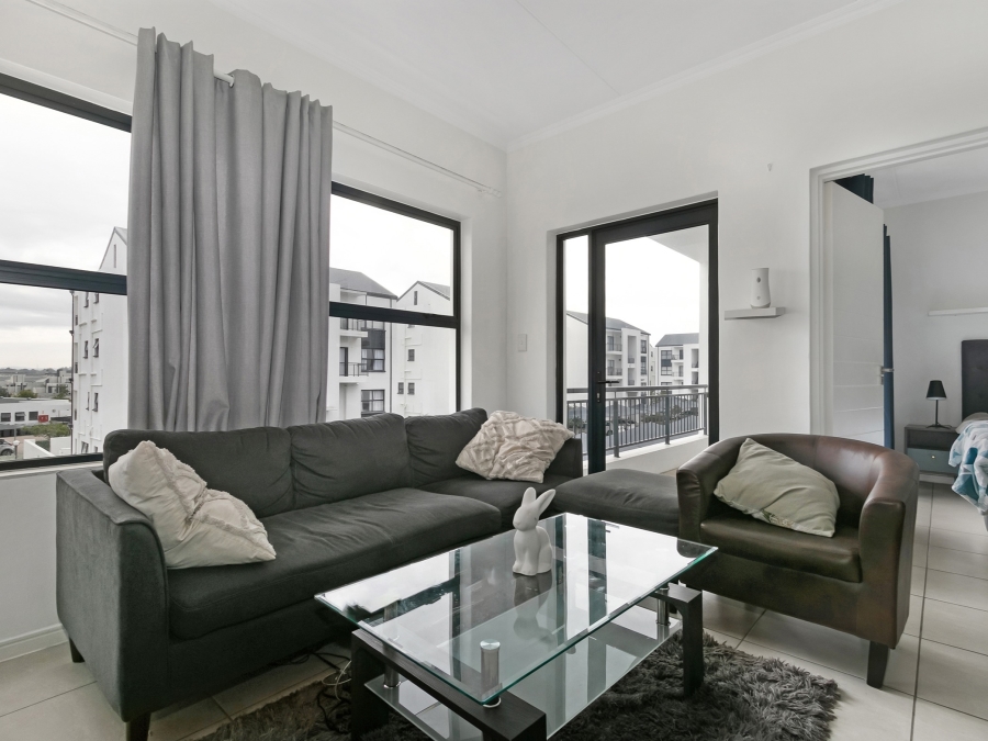 1 Bedroom Property for Sale in Sandown Western Cape